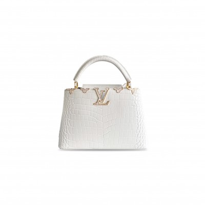 LOUIS VUITTON CAPUCINES BB M86154  (27*18*9cm)